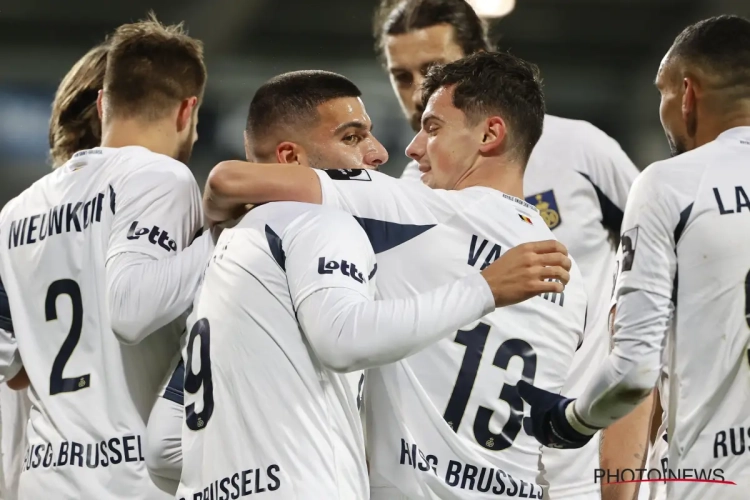 L'Union détruit Ostende dans ses bases et est champion d'automne