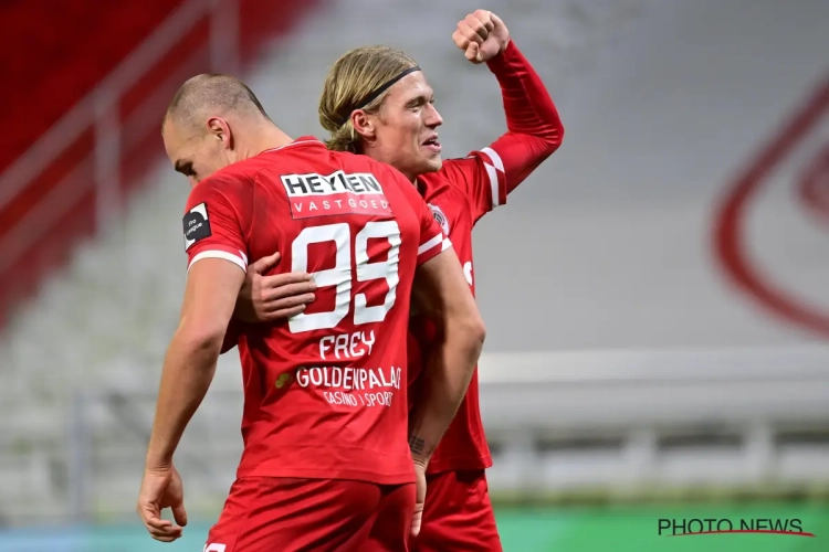 Viktor Fischer (Antwerp) sur le départ
