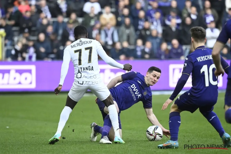 🎥 Un invité surprise perturbe Anderlecht-Ostende