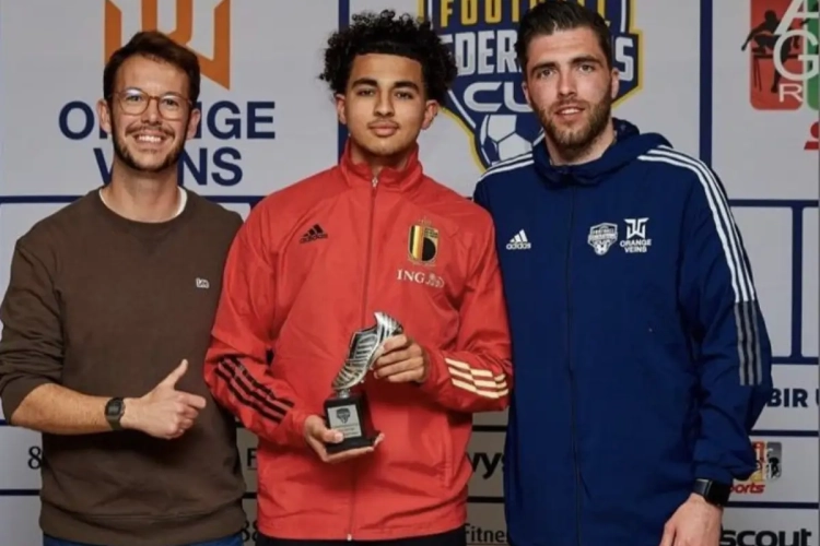 Un jeune Rouche élu meilleur joueur de la Football Federations Cup 