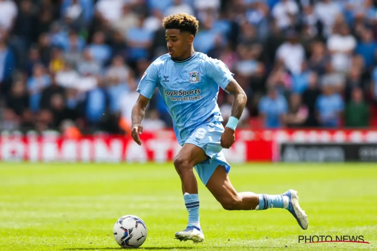 Officiel : Kompany et Burnley accueillent un joueur de Chelsea