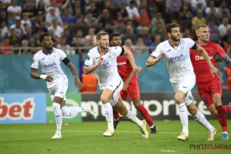 Anderlecht en stage sans Sebastiano Esposito ni Wesley Hoedt mais avec Ethan Butera