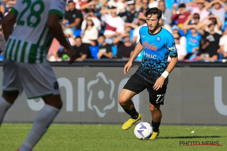 Le Real Madrid a ciblé le successeur d'Hazard et il est Napolitain