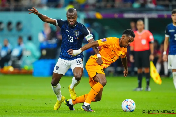 Enner Valencia entre dans un cercle fermé