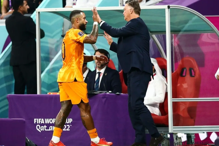 Quand Louis van Gaal propose...d'embrasser l'un de ses joueurs 