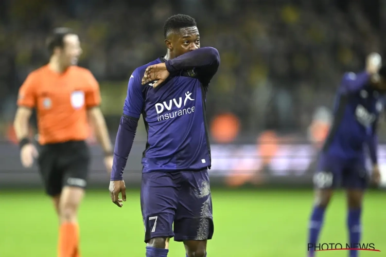 "À Anderlecht, je me mettais trop de pression" : Francis Amuzu à coeur ouvert sur son départ du Sporting