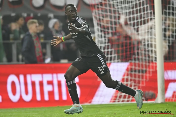 Prêté d'abord à Eupen, il rejoint la Ligue 2