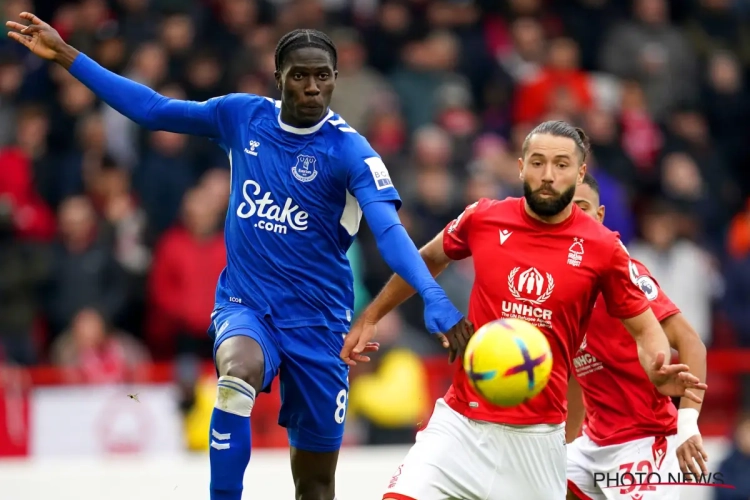 Amadou Onana et Everton s'enfoncent encore plus
