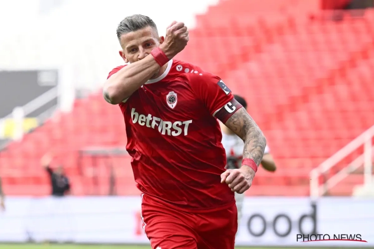 Le PDG de l'Antwerp réclame des sanctions après les menaces à l'encontre d'Alderweireld
