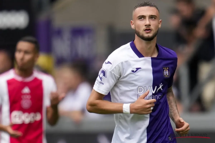 Zeno Debast sur le départ d'Anderlecht ? Il ne dément pas