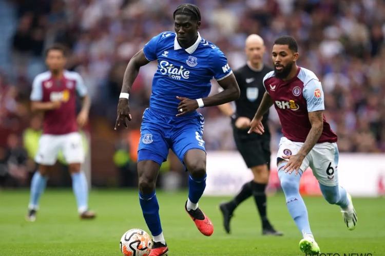 🎥 Amadou Onana et Everton corrigés par Aston Villa, Youri Tielemans éclispé par un ancien talent de Pro League 