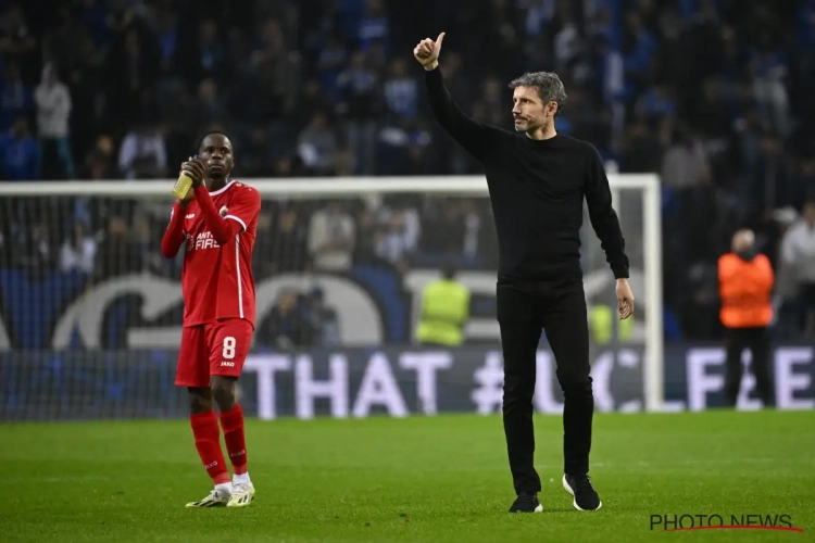 Le retournement de situation à l'Antwerp qui fait grimacer Mark van Bommel 