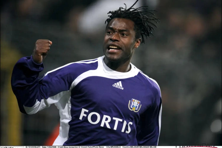 Mbo Mpenza va chercher au Standard le défenseur le plus costaud qu'il ait affronté : "Le genre de joueurs face auxquels tu n'as pas trop envie de te frotter"