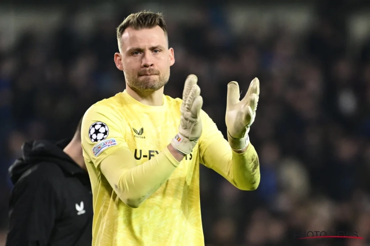 Simon Mignolet confirme l'intérêt d'un club surprenant : "Il y a eu des discussions avec mon agent"