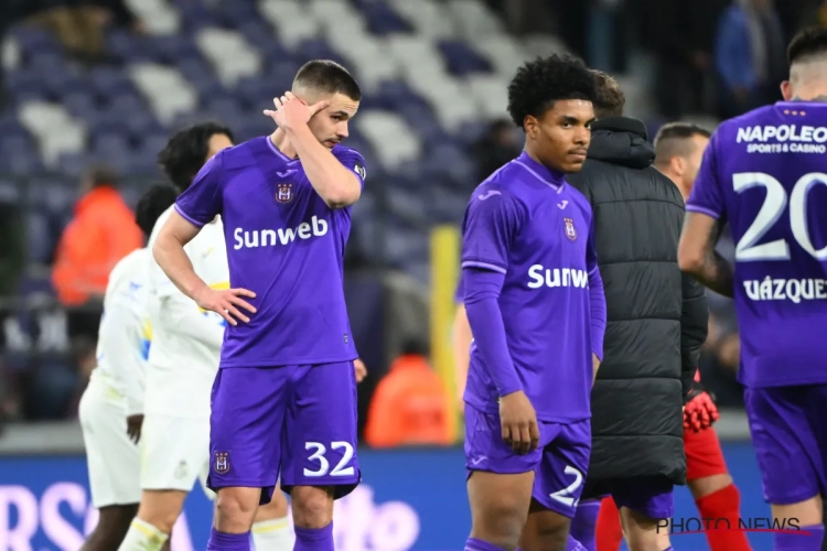 Un Brugeois dans le top 5 des joueurs les plus chers de l'histoire du championnat, Anderlecht dégringole : découvrez la mise à jour des valeurs marcha de Pro League