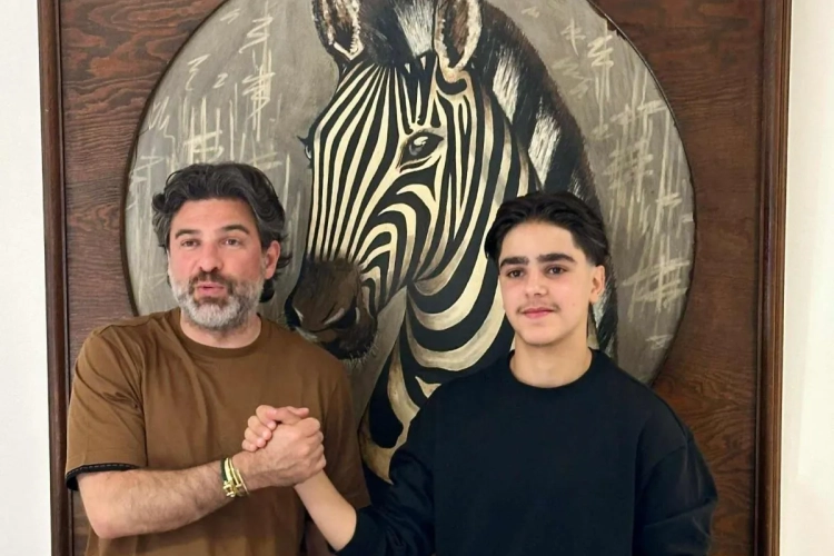 Record de précocité dans le football belge : ce grand talent signe son premier contrat professionnel... à 15 ans