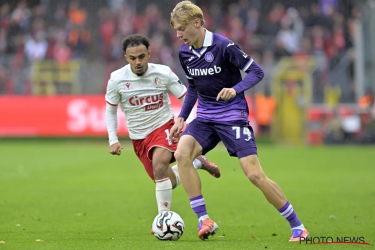 Besnik Hasi est revenu sur la décision difficile d'Anderlecht : "Nathan voulait y aller, mais..."