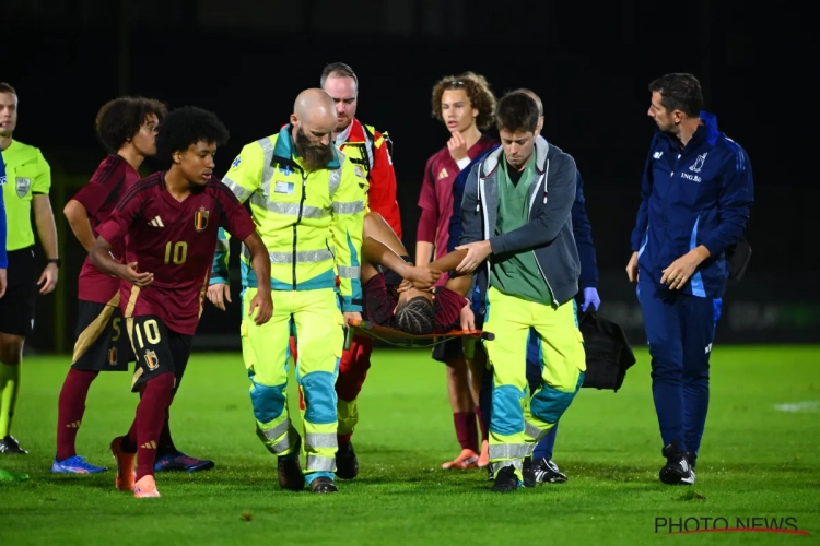 Inquiétude confirmée : sorti sur civière, un grand talent d'Anderlecht a dû revenir précipitamment à Neerpede