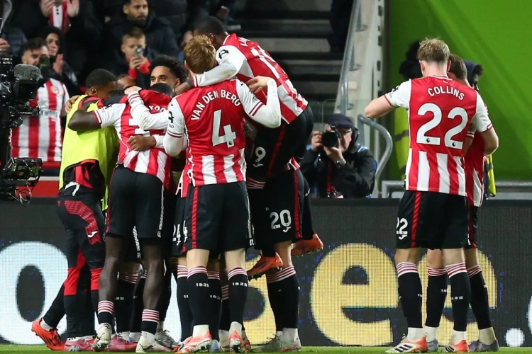 Un ancien joueur du Club de Bruges plonge Liverpool dans la crise en Premier League