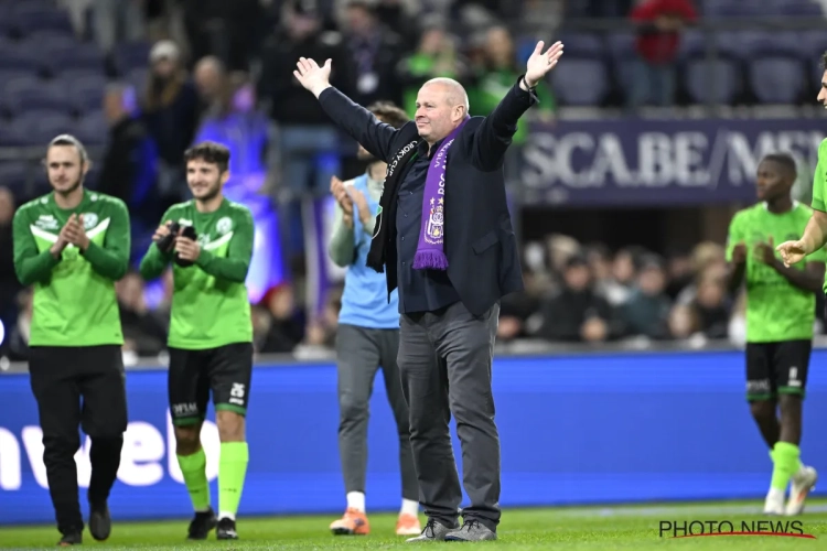 Le KVK Ninove et son président ont conquis les cœurs : "Les fans d'Anderlecht scandaient Ninove !"