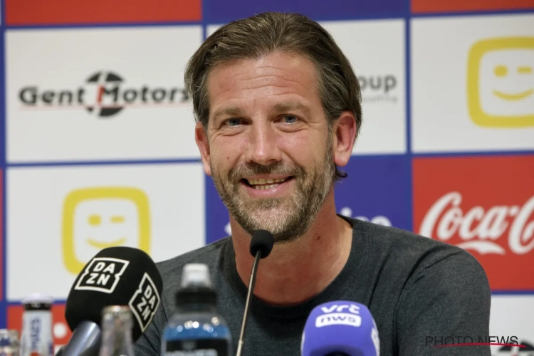 "Dans un monde idéal, j'aurais quitté Charleroi en fin de saison" : les premiers mots de Rik de Mil à Gand