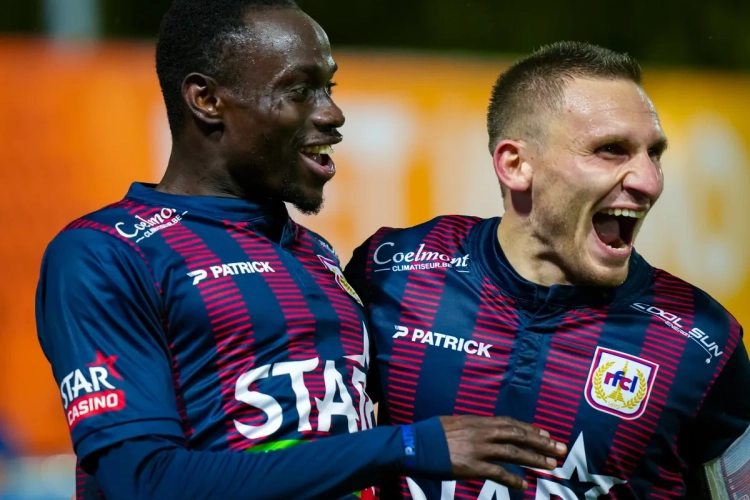 🎥 Mission réussie : la jolie communion entre les Liégeois et leurs fans après avoir terminé l'année en beauté