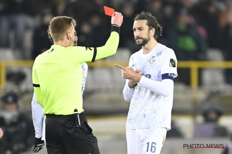 Burgess finit l'année sur une rouge, l'Union sur les genoux : le Club de Bruges n'est plus qu'à un point