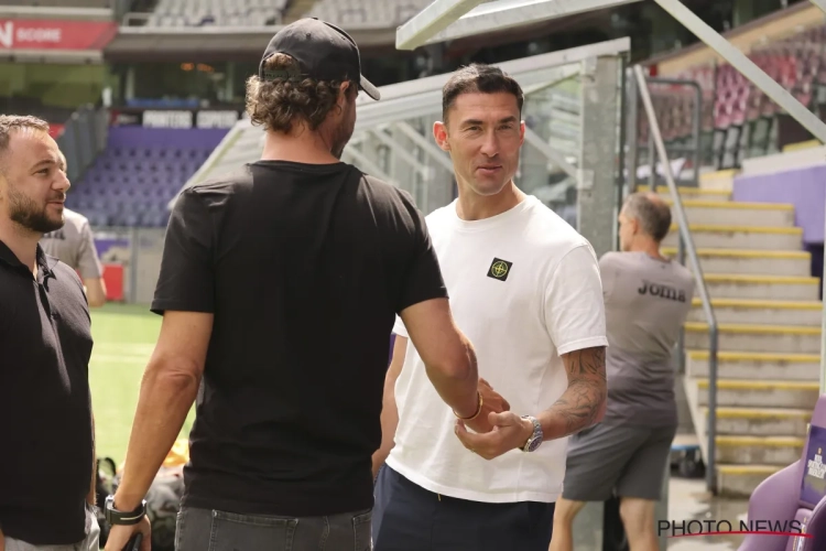 Silvio Proto présente la prochaine pépite de Neerpede : "Mais il a encore des progrès à faire"