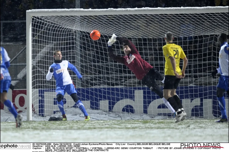 🎥 Football et terrains blancs : le but encaissé en Pro League qui hantera Thibaut Courtois jusqu'au bout