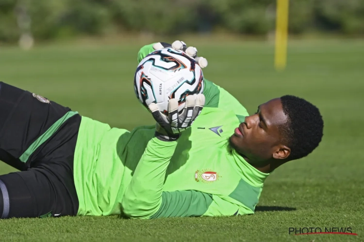 Matthieu Epolo a fait une petite frayeur à l'un de ses coéquipiers à l'entraînement du Standard