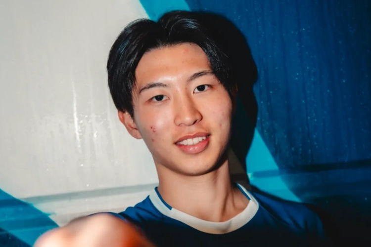 OFFICIEL : La Gantoise annonce la signature d'un jeune Japonais