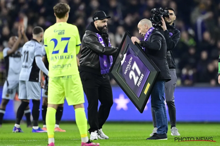 Anthony Vanden Borre était au Lotto Park... pour les adieux d'une autre icône du RSC Anderlecht 