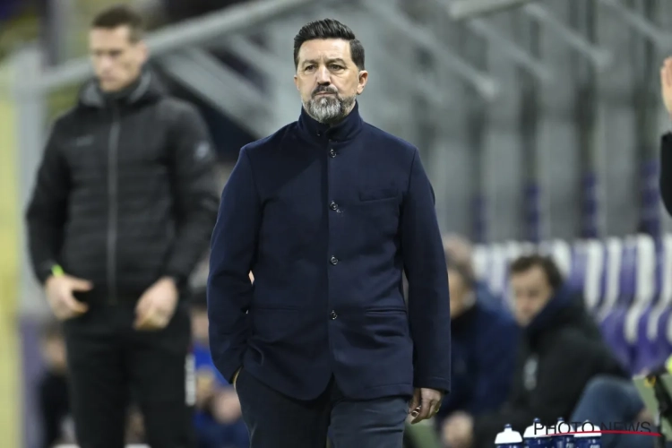 Gros coup dur : à peine revenu, un Anderlechtois se blesse et cède sa place à Gand 