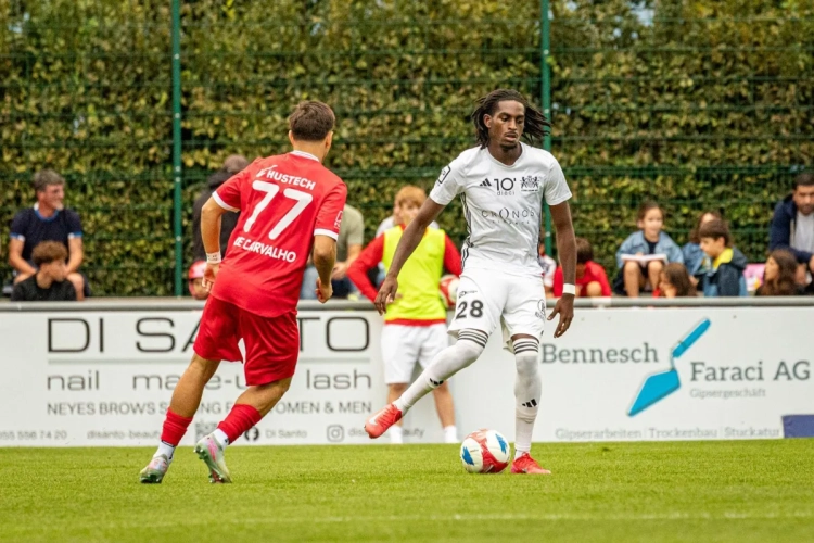 Première offre formulée : Charleroi passe à l'attaque pour renforcer son flanc droit