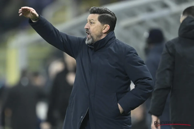 Les supporters d'Anderlecht n'en peuvent plus : Besnik Hasi est visé