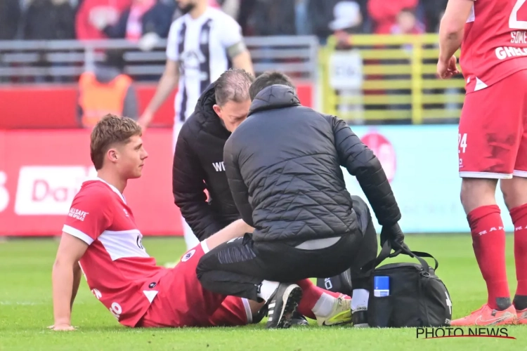 🎥 Catastrophe pour l'Antwerp : un nouveau transfert se blesse 35 minutes après ses débuts
