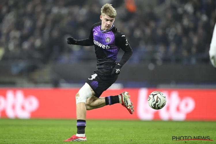 Vers une saison à 4.000 minutes à 17 ans : Anderlecht ne tire-t-il pas trop sur la corde avec Nathan De Cat ?
