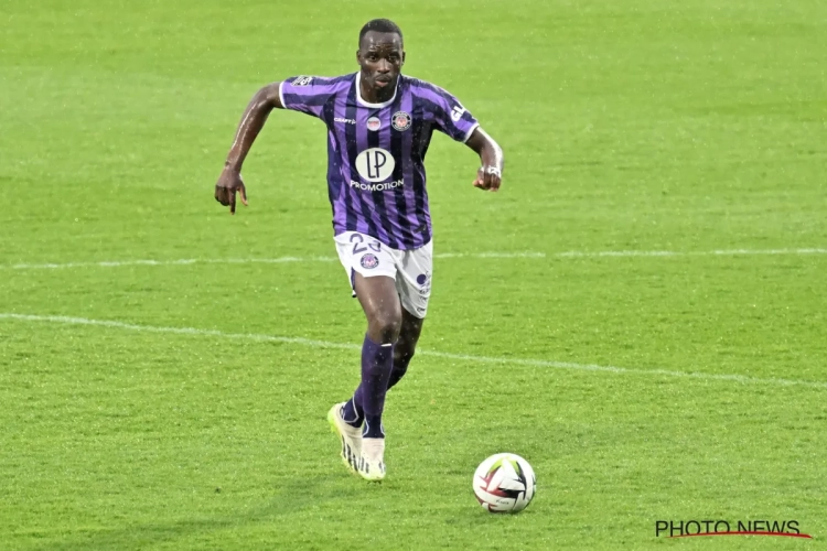 Voici le défenseur d'expérience qui va renforcer le RSC Anderlecht 