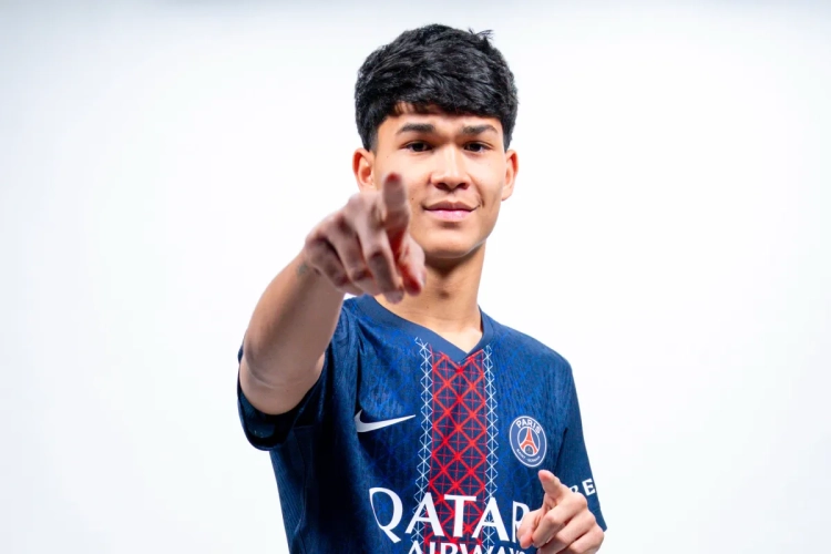 OFFICIEL : le PSG recrute un jeune Espagnol en provenance du FC Barcelone