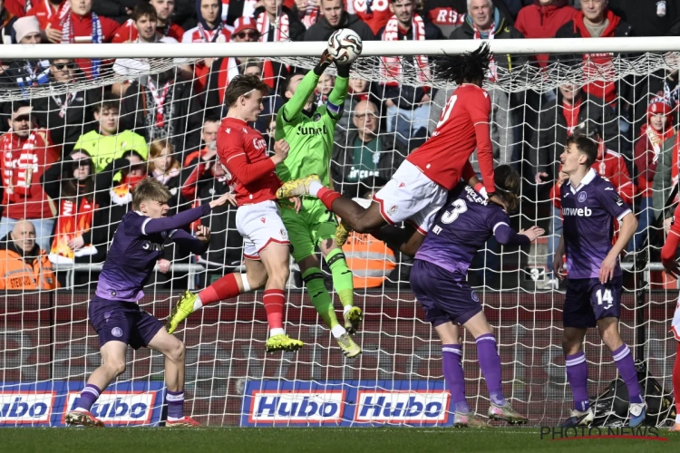"On est en crise" : Colin Coosemans ose mettre un mot sur le mal d'Anderlecht après le Clasico