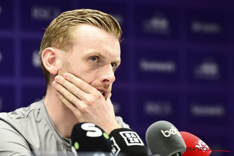 Les premiers mots d'Edward Still en tant qu'entraîneur d'Anderlecht : "J'ai vécu ça avec beaucoup d'émotion"
