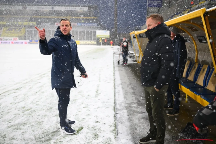 "On ne pouvait pas jouer au football ici" : malgré la victoire, Wouter Vrancken est furieux 