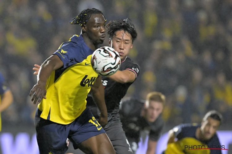 Promise David frappe juste avant la pause ! Suivez Union - Antwerp en Direct Commenté 