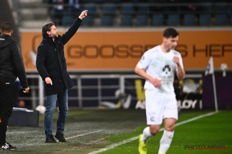 Dante Vanzeir a dégoûté Rik De Mil : La Gantoise tombe de haut face au Cercle de Bruges