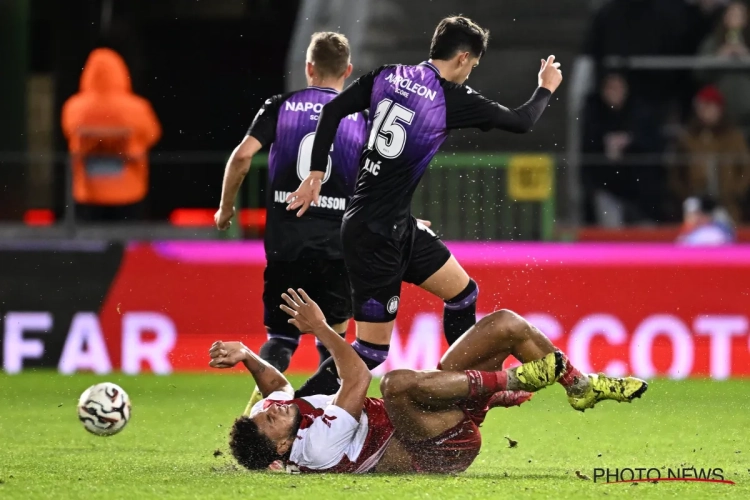 "L'adversaire le plus coriace que j'ai affronté" : la défense d'Anderlecht a souffert face à Zulte Waregem