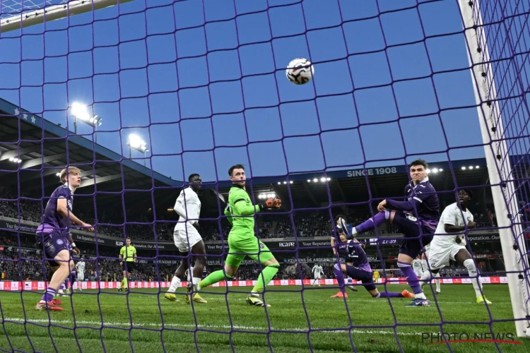 Le plan clair du Sporting d'Anderlecht : prolonger un cadre pour préparer l'avenir avec un grand talent