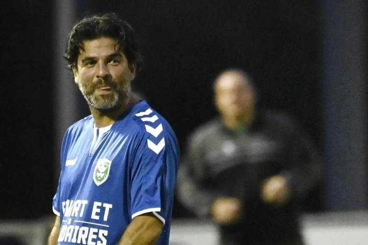 Surprise à Charleroi : Mehdi Bayat va chausser les crampons jusqu'en fin de saison 