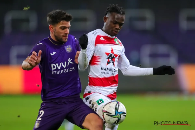 Officiel : un ancien dribbleur du championnat belge quitte Nicolas Raskin pour se rapprocher du cercle polaire