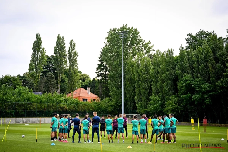 🎥 Un but de classe mondiale : quand un joueur... à l'essai met tout le monde d'accord à Anderlecht