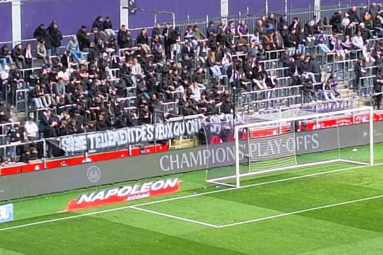 La Mauves Army a de l'autodérision : "On saigne tellement des yeux qu'on ne sait plus écrire"